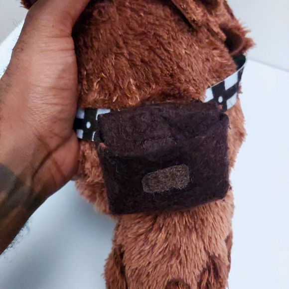 Chewbacca Hug and Play with Sound Plushie 14.5 Inches - Picture 7 of 9